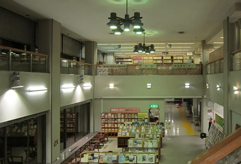 鹿児島県立図書館
